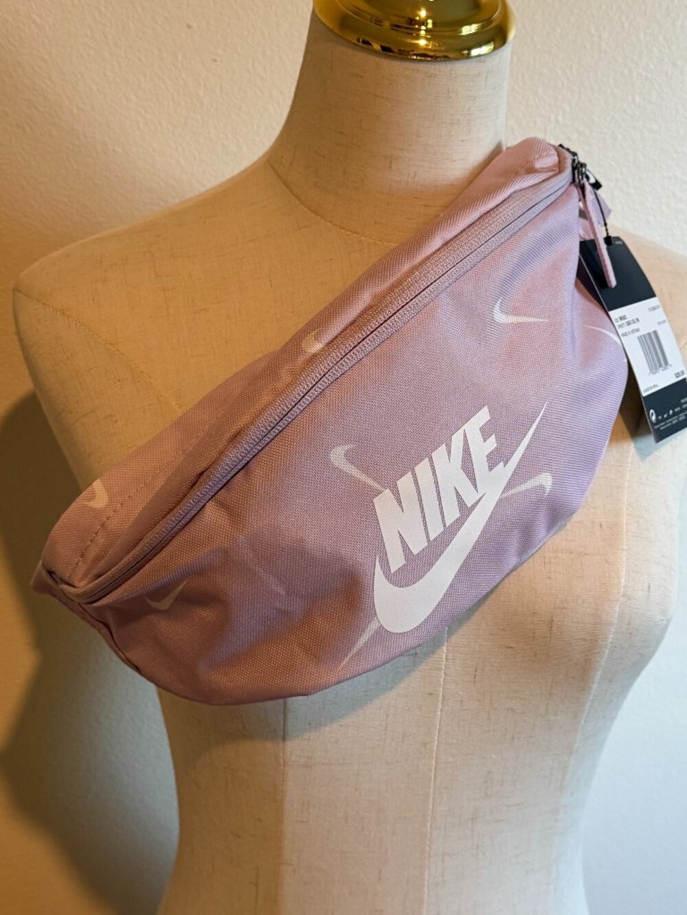 Nike Essentials Belt Bag Fanny Pack Pastel Purple NWT